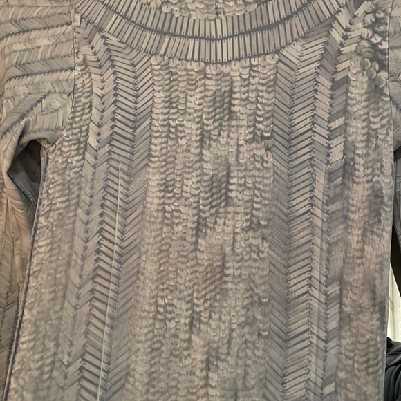 Worn once long sleeve dress - Picture 2 of 3